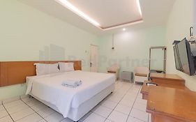 Rossan Villa Hotel near Sersan Bajuri RedPartner